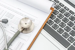 Reforma Tributária 2026 para profissionais da saúde - Easy Dr.